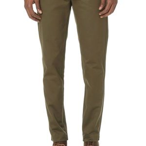 🔥🔥Size 32 Wings + Horns Army Olive Green Tokyo Chino in perfect condition